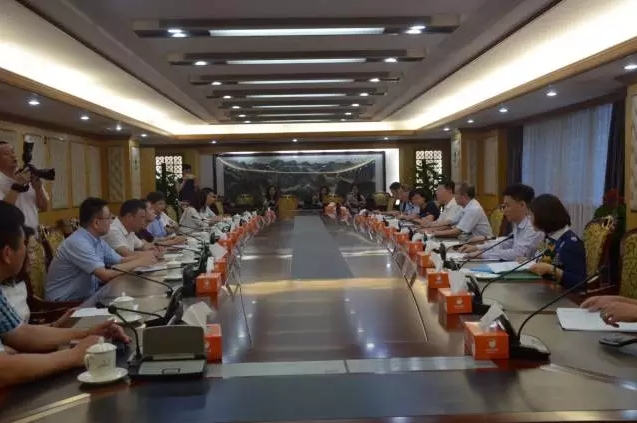 m(hu)ҊAƽt(y)W(xu)(hu)L(zhng)ȡԴf(xi)ͿÅh(yun)һ